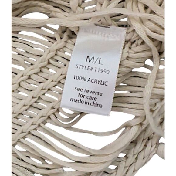 Active USA Crochet Fringed Crop Top Tank Top - Size M/L  ***Item: 0666 - Picture 4 of 4